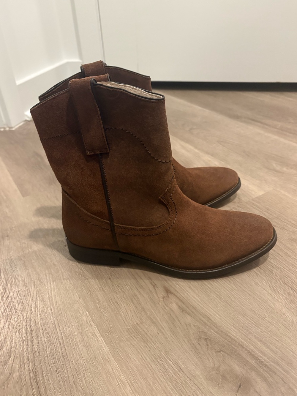 Boden Brown Suede Ankle Booties